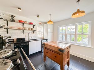 Photo 23- click for photo gallery